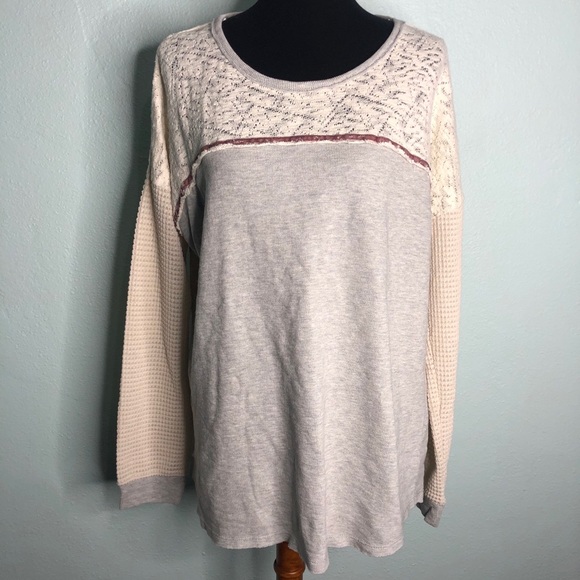 NWT Knox Rose Women's Lace Crewneck Sweatshirt. - Picture 3 of 11